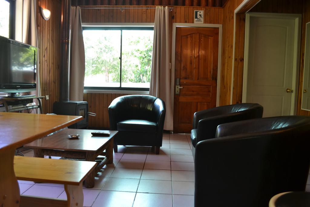 Cabanas Parque Salto Del Laja El Manzano  Rum bild